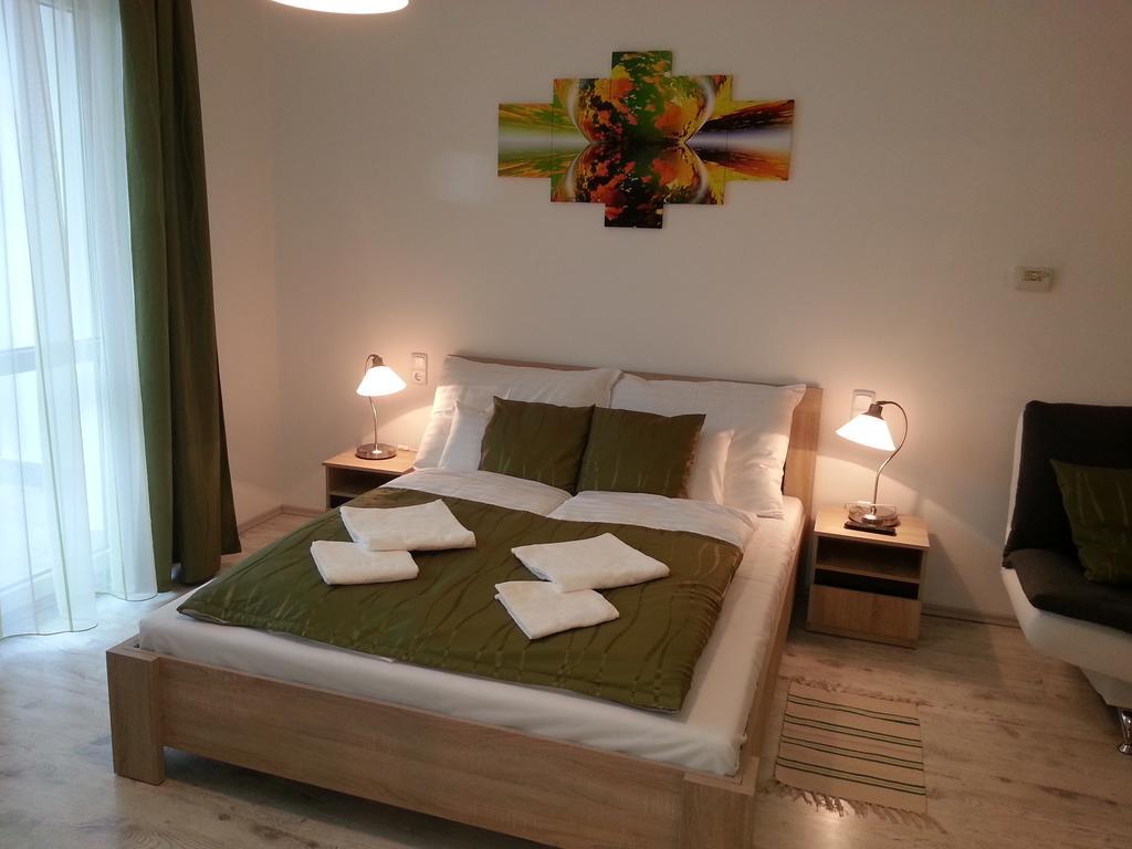 Downtown Apartment Miskolc Eksteriør billede