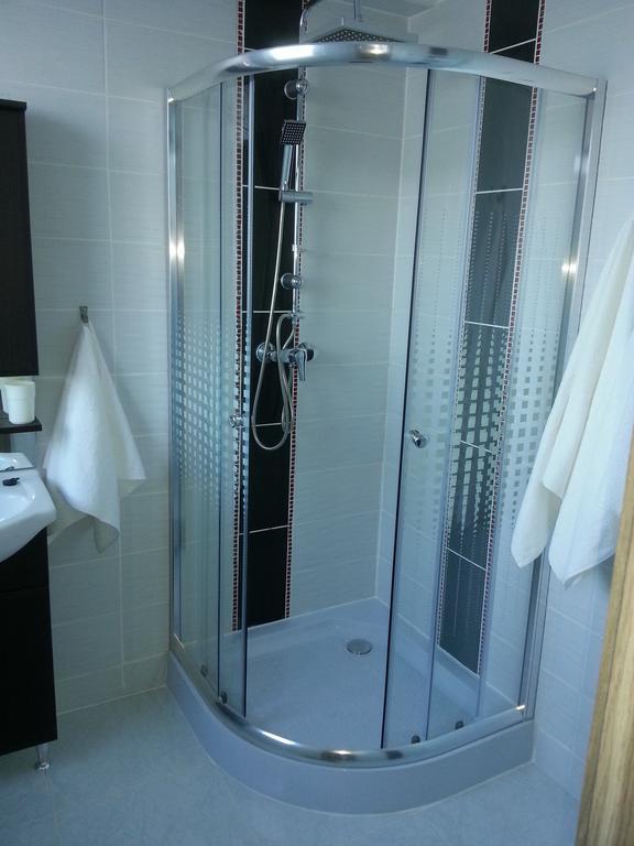 Downtown Apartment Miskolc Eksteriør billede