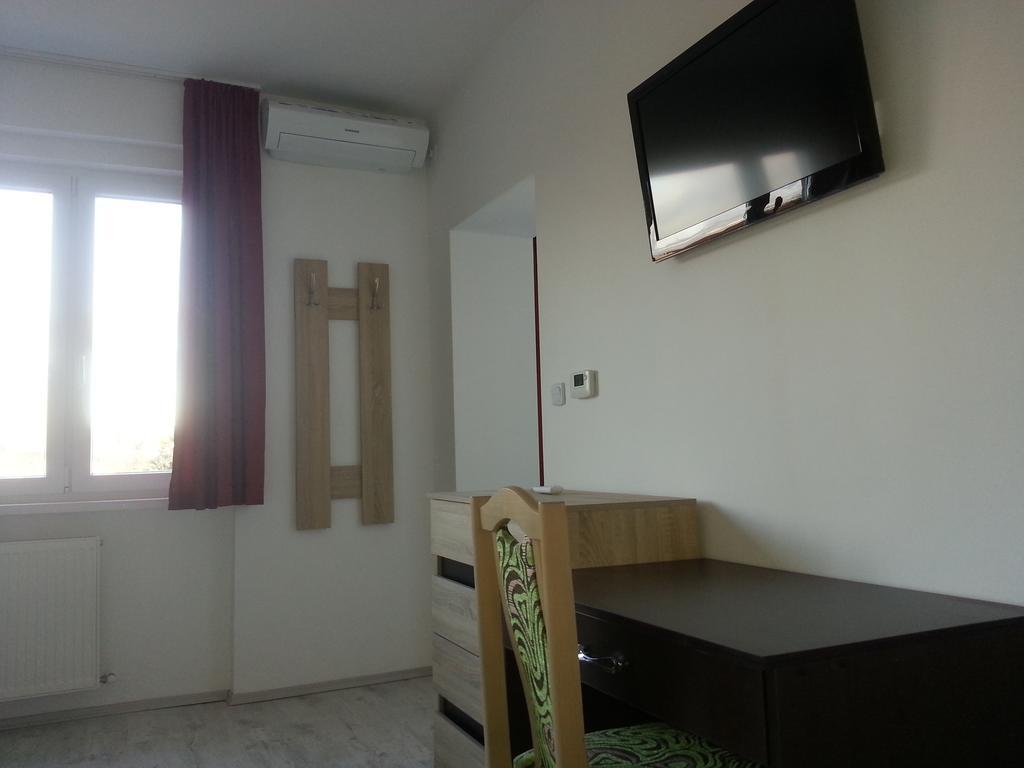 Downtown Apartment Miskolc Eksteriør billede