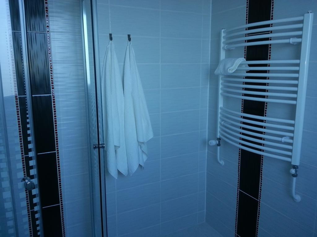 Downtown Apartment Miskolc Eksteriør billede