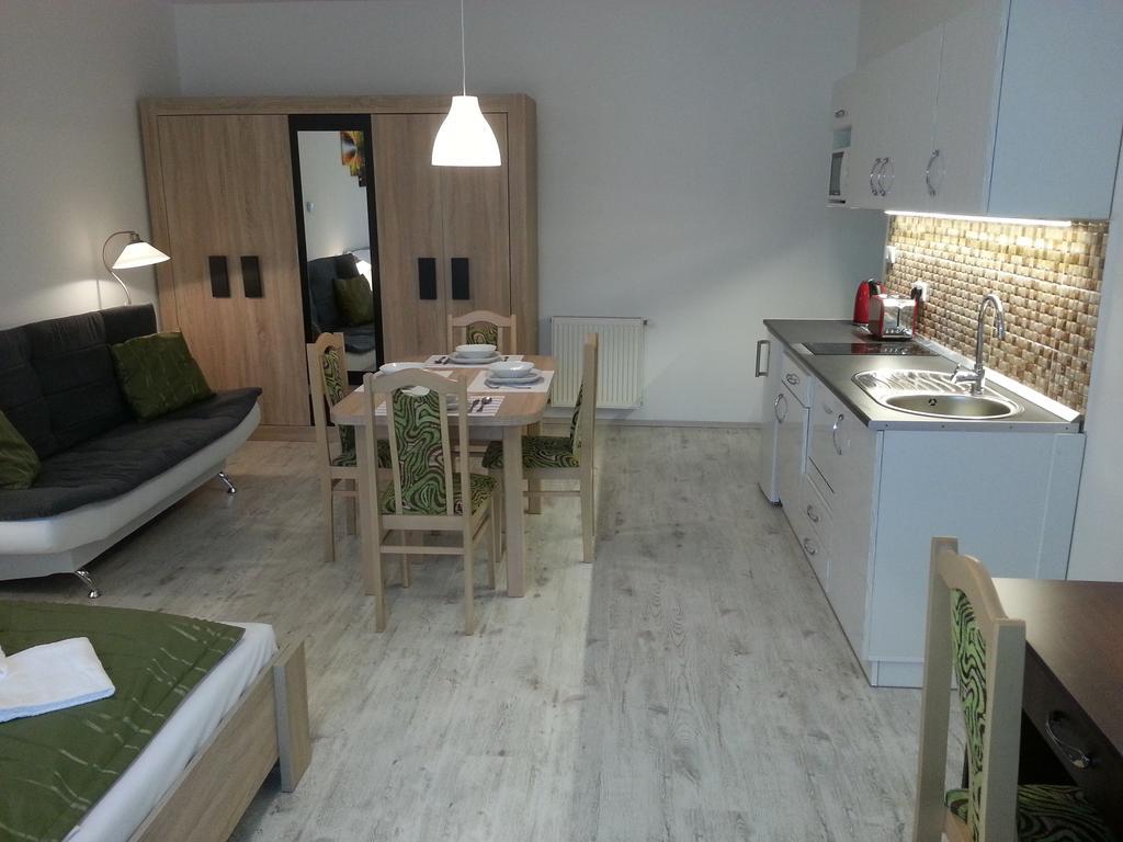 Downtown Apartment Miskolc Eksteriør billede
