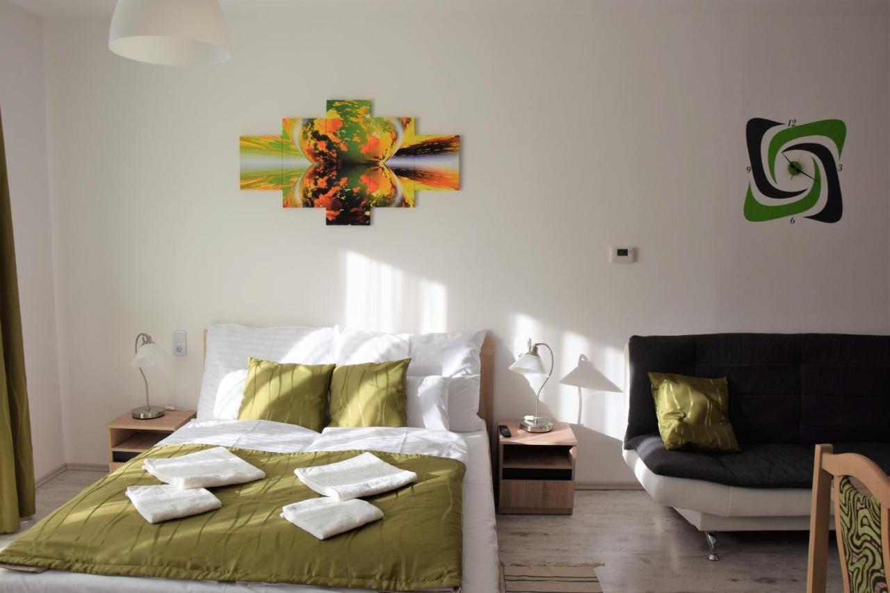 Downtown Apartment Miskolc Eksteriør billede